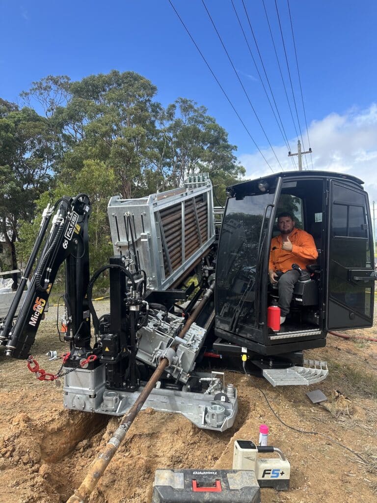 TRACTO GRUNDODRILL 20ACS.